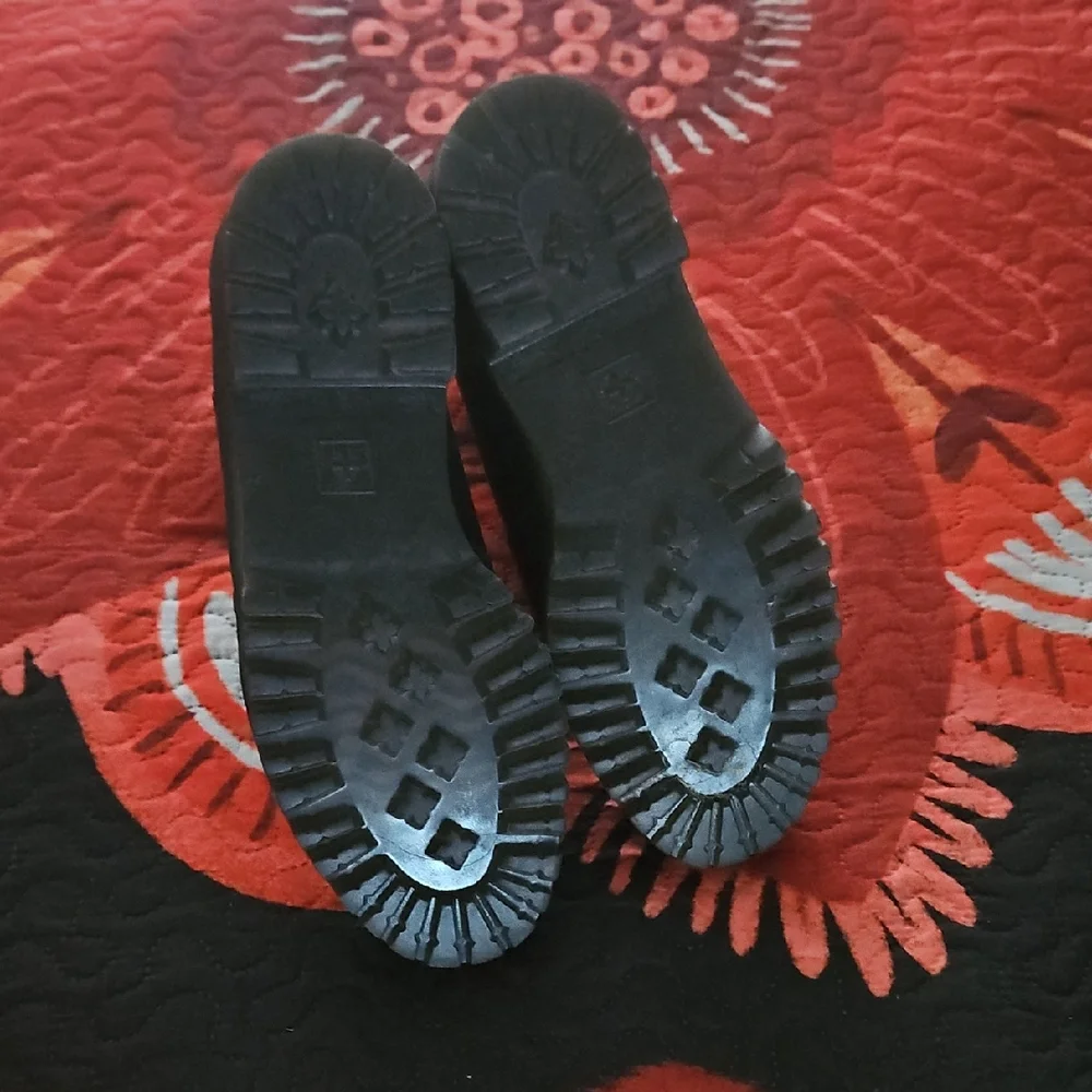 Dr. Martens Black Platform Chelsea Booties *Womens Size 7 - Picture 7 of 9